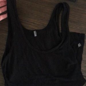 James perse tank top. Ribbed, black and in good condition
